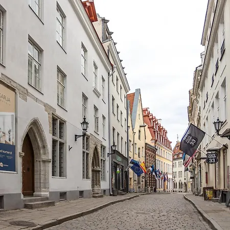Lovely Historic In Old Town Tallinn