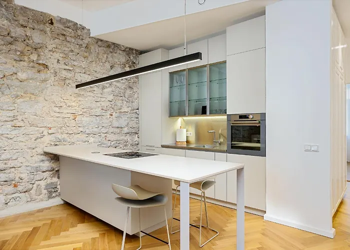 Apartamento Lovely Historic In Old Town *