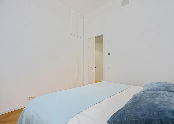 Lovely Historic In Old Town